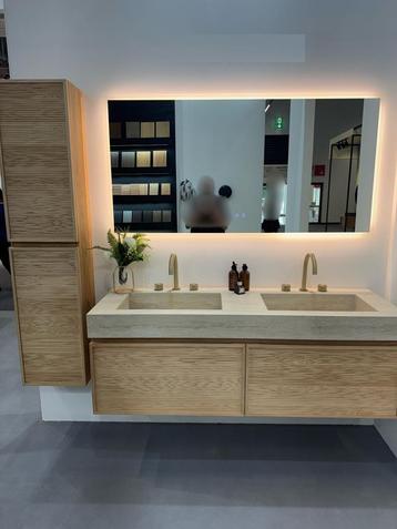 complete badkamer meubelset + kolomkast + spiegel + kranen ! beschikbaar voor biedingen