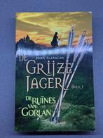 John Flanagan - De ruïnes van Gorlan, Boeken, Ophalen of Verzenden, Zo goed als nieuw, John Flanagan