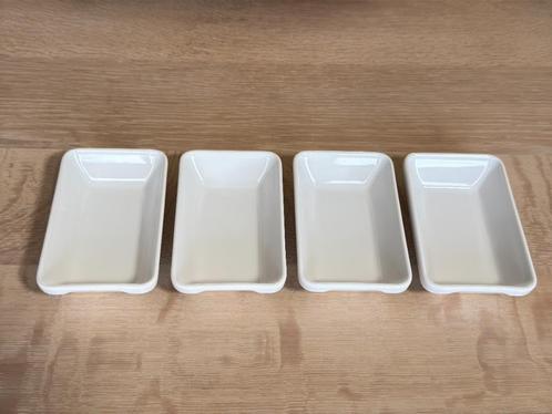 Revol ovenschalen / In porselein / Set van 4 stuks / Nieuw, Huis en Inrichting, Keuken | Servies, Zo goed als nieuw, Schaal of Schalen