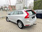 Volvo XC60 2.0 D4 Momentum - Half leder - Navi - Trekhaak, Auto's, Volvo, Voorwielaandrijving, Stof, Gebruikt, 1969 cc