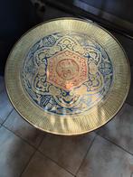 Petite table d'appoint en laiton frappé de style orientale, 55 à 75 cm, Rond, 45 à 60 cm, Enlèvement