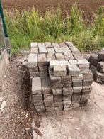 Betonklinkers (ongeveer 174), Ophalen, Gebruikt, Beton, Klinkers