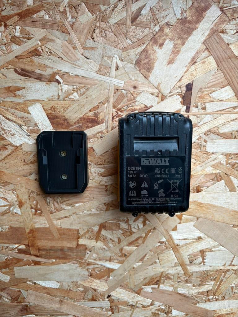 Accu houders DeWalt – 3D geprint – werkplaats / garage, Doe-het-zelf en Bouw, Gereedschap | Handgereedschap, Nieuw, Ophalen of Verzenden