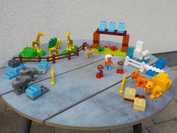 Lego Duplo dierentuin met veel dieren en poppetjes - set 4 beschikbaar voor biedingen