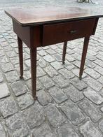 Vintage tafeltje op wielen, Ophalen