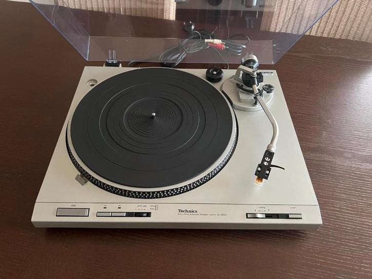 Technics SL-D202 platenspeler, TV, Hi-fi & Vidéo, Tourne-disques, Utilisé, Tourne-disque, Technics, Réglage pitch, Automatique