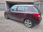 SKODA FABIA 1.2 TDI  AVEC UNE PARTIE 1 DE CARTE DE GRIS, Auto's, Euro 5, Bruin, Bedrijf, 3 cilinders