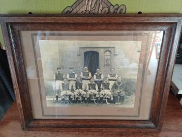ancien cadre avec photo equipe de hokey anglais, Enlèvement ou Envoi