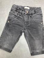 45: grijszwarte jeans short Name it maat 116, Broek, Name it, Ophalen of Verzenden, Zo goed als nieuw