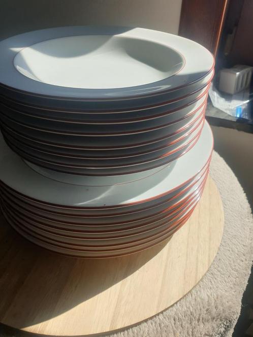 Te koop wegens verhuizing !!, Antiek en Kunst, Antiek | Servies compleet, Ophalen