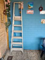 Trapladder, Doe-het-zelf en Bouw, Ophalen of Verzenden, Zo goed als nieuw