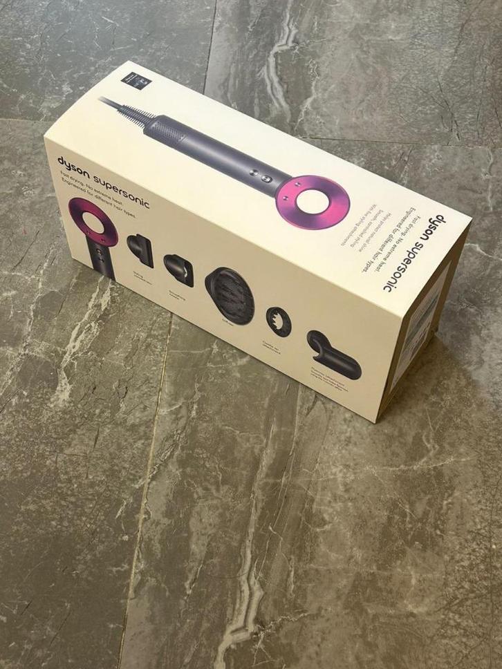 Dyson Supersonic haardroger, Handtassen en Accessoires, Uiterlijk | Haarverzorging, Nieuw, Haardroger, Ophalen