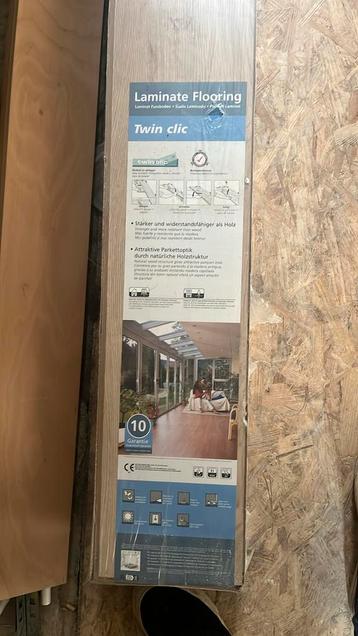 Laminaat beschikbaar voor biedingen