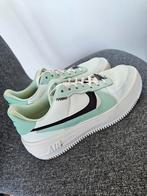 Baskets nike AF1 turquoise 39, Vêtements | Femmes, Chaussures, Enlèvement, Comme neuf