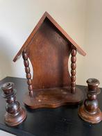 Houten kapel en 2 houten kandelaars, Ophalen