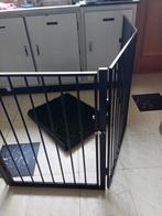 Veilig heid hek voor honden en puppy treiner voor te piesen, Dieren en Toebehoren, Ophalen, Zo goed als nieuw