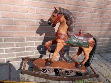 615) prachtig decoratief houten paard beschikbaar voor biedingen