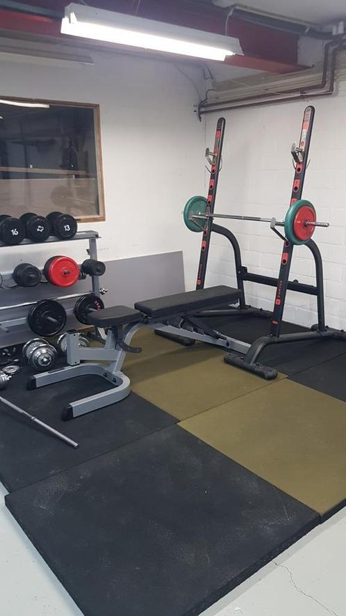 30m² Rubberen Tegels, Sport en Fitness, Fitnessmaterialen, Zo goed als nieuw, Overige typen, Ophalen