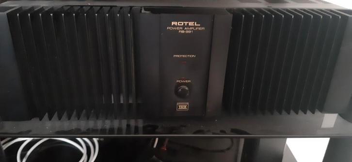 rotel RB-991, Audio, Tv en Foto, Versterkers en Ontvangers, Zo goed als nieuw, Stereo, 120 watt of meer, Overige merken, Ophalen of Verzenden