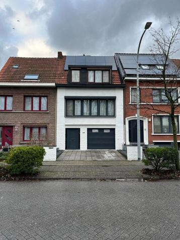 Huis te Schoten te koop beschikbaar voor biedingen