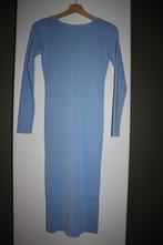 blauwe aansluitende jurk, Kleding | Dames, Blauw, Knielengte, Ophalen of Verzenden, Zo goed als nieuw