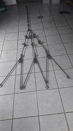 Antiek kerkelijk siersmeedwerk, Ophalen