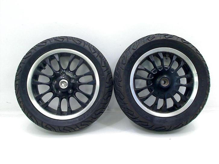 JEU DE JANTES Sprint 4T 2014-2017 (C53 4T 2V EMEA 50cc), Vélos & Vélomoteurs, Pièces de cyclomoteur | Général, Utilisé, Autres types