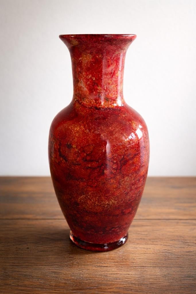 Gemarmerde glazen vaas, bordeauxrood met goud, hoogte 30cm, Ophalen