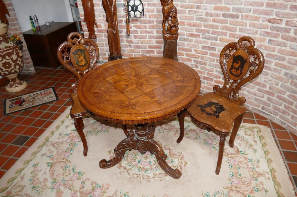 Inboedel met diverse vitrinekasten, zetels enz (Deel 2), Ophalen