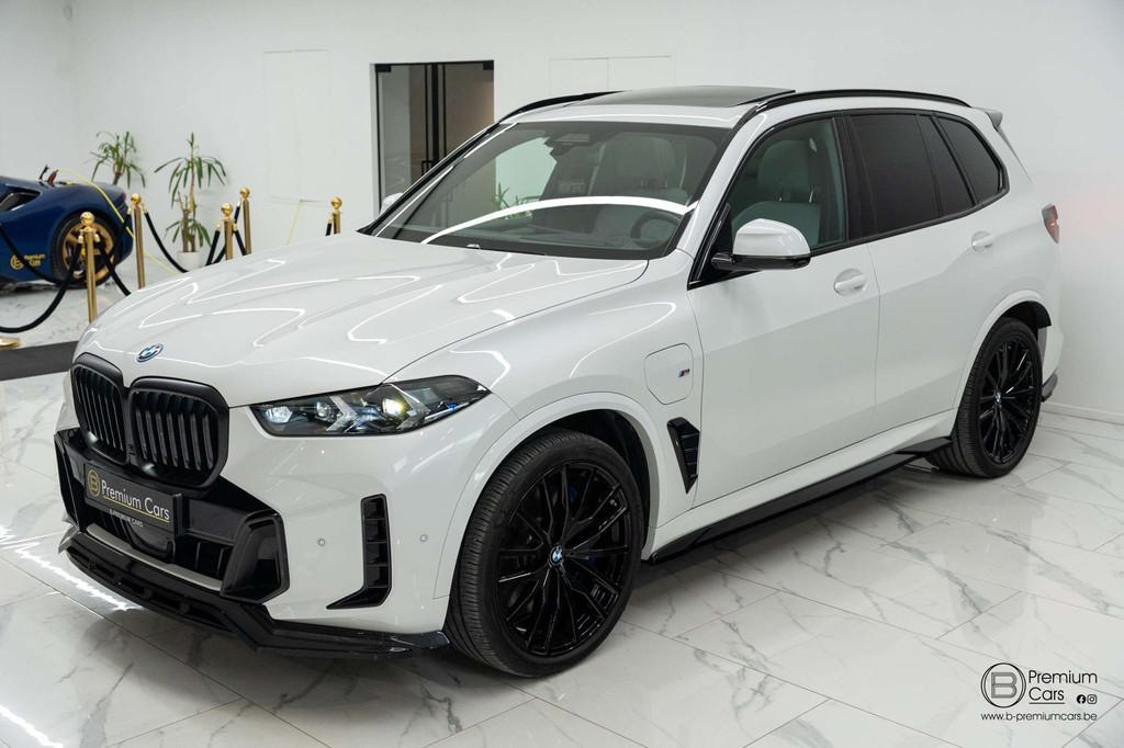 BMW X5 xDrive50e hybrid M-Performance bodykit! Pano, H&K, Ac, Auto's, Automaat, Gebruikt, 3200 kg, Wit