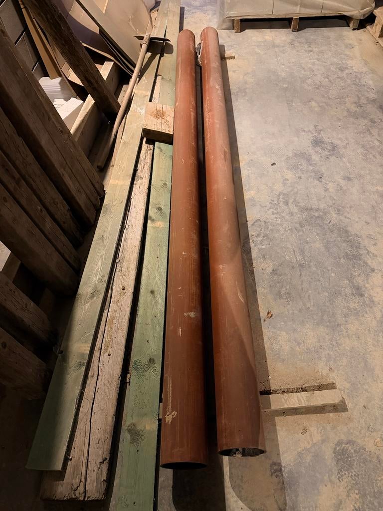 Metalen buizen, Ophalen, Zo goed als nieuw