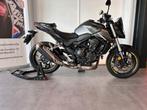 Honda Hornet CB750, Motos, Entreprise, Plus de 35 kW, 2 cylindres, Permis Moto A2 minimum
