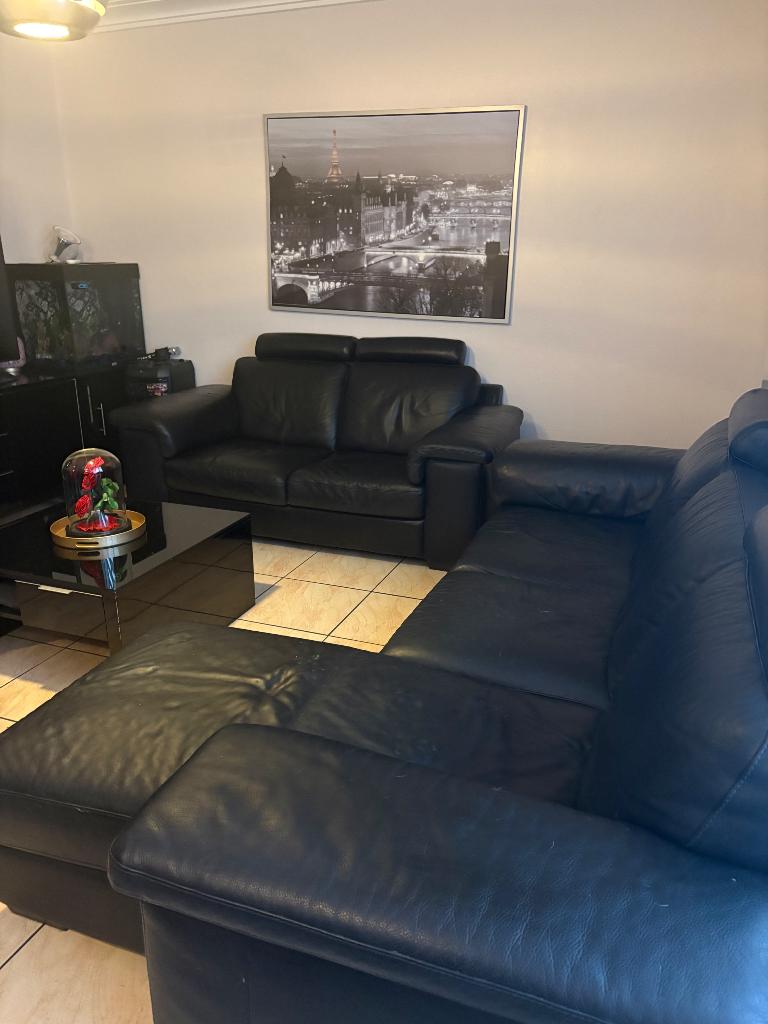 Salon cuir natuzzi noir, Enlèvement, Cuir