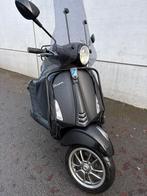 Vespa primavera, Fietsen en Brommers, Ophalen, Zo goed als nieuw