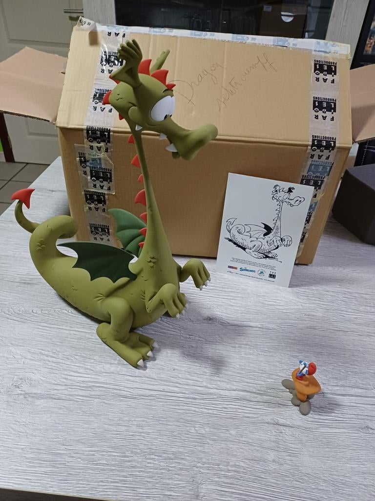 Fafnir Fariboles 43cm hoog, Verzamelen, Stripfiguren, Zo goed als nieuw, Beeldje of Figuurtje, Smurfen, Ophalen