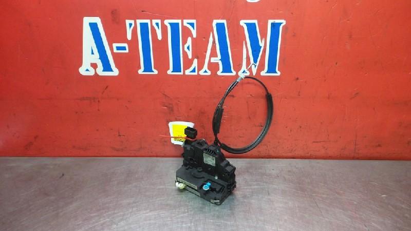 SERRURE DE PORTE RODS AVANT DROIT Fiat Grande Punto (199), Autos : Pièces & Accessoires, Utilisé, Fiat