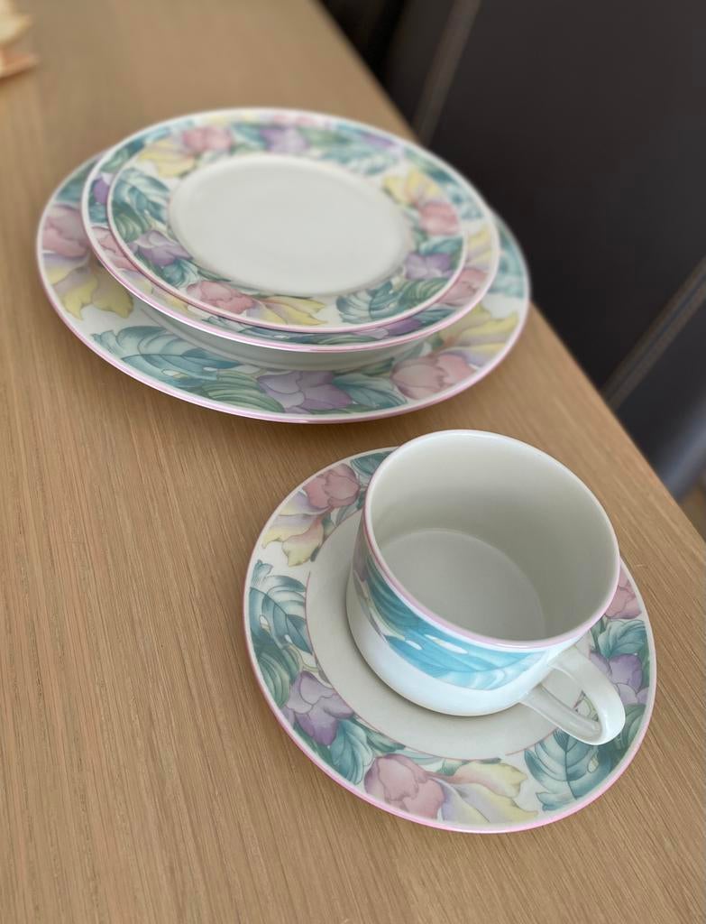 Service Neuf 8 personnes 39 pieces, Maison & Meubles, Cuisine | Vaisselle, Enlèvement, Neuf