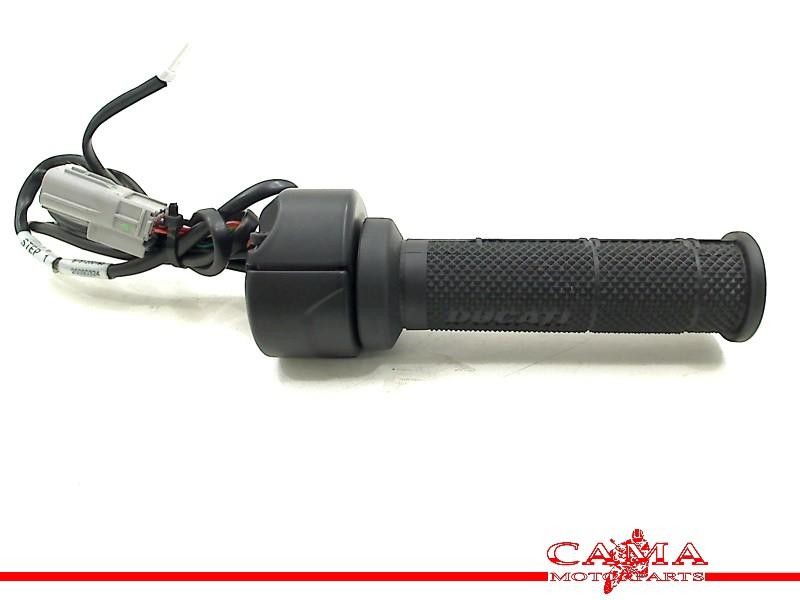 POIGNEE Multistrada 1200 S Touring 2013-2014 (MTS1200), Motos, Pièces | Ducati, Dhr. S. di Majo, Utilisé, Info@cama-motorparts.nl