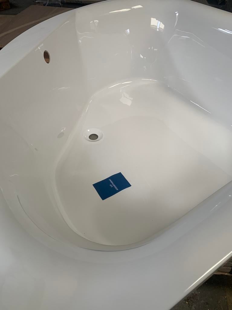 Hoekbad gratis, Ophalen, Zo goed als nieuw