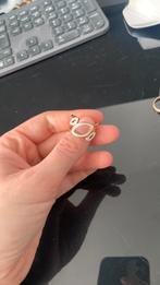 Ring Victoria, Ophalen, Zo goed als nieuw, Goud, Dame