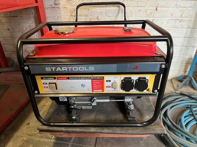 global, Bricolage & Construction, Générateurs, Comme neuf, Essence, Enlèvement