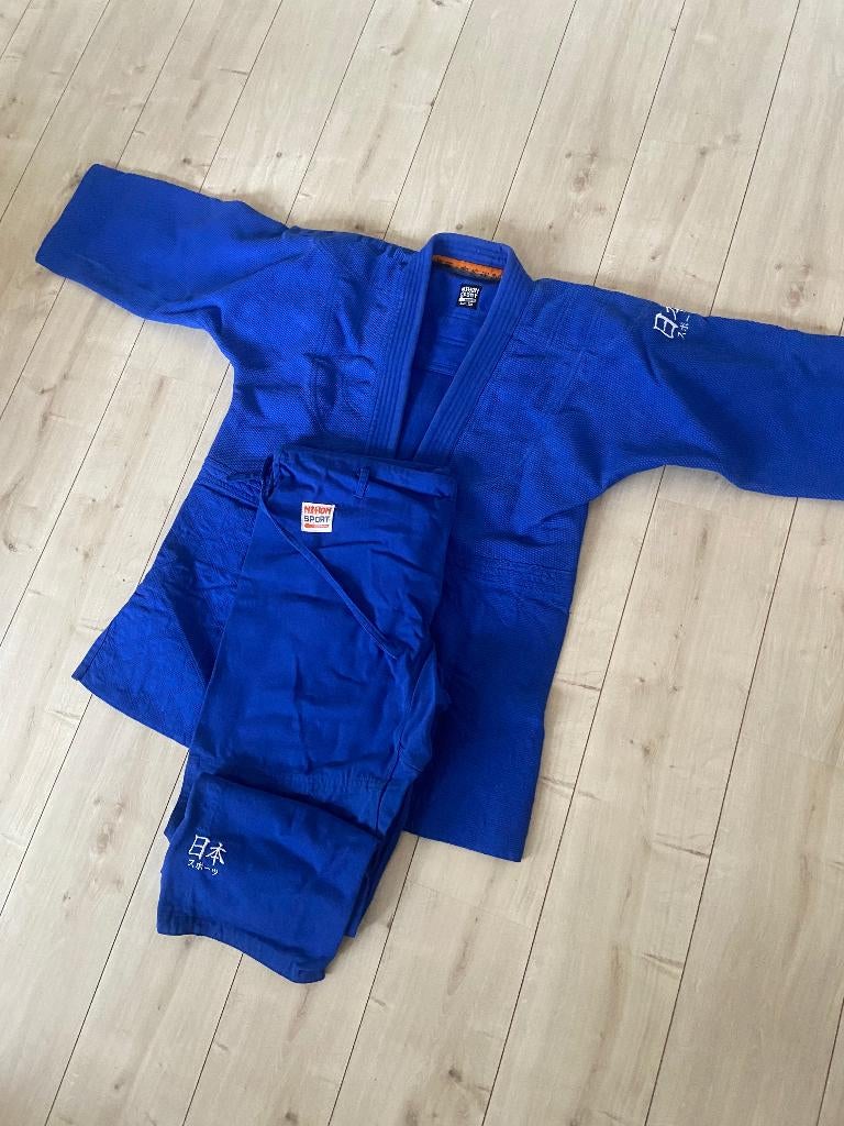 JUDO-GI Nihon Gi limited edition  (size 200), Sports & Fitness, Sports de combat & Self-défense, Neuf, Enlèvement ou Envoi, Taille XL
