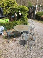 Mooie antieke ijzeren tuinset ., Ophalen, Overige materialen, Gebruikt, 3 zitplaatsen
