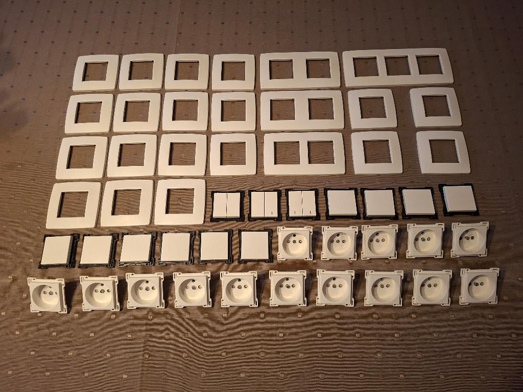 Schakelmateriaal KOOPJE, Ophalen, Nieuw