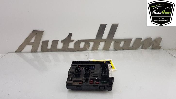 BOITIER FUSIBLES Citroën Berlingo (01-1996/12-2011), Autos : Pièces & Accessoires, Électronique & Câbles, Citroën, Utilisé