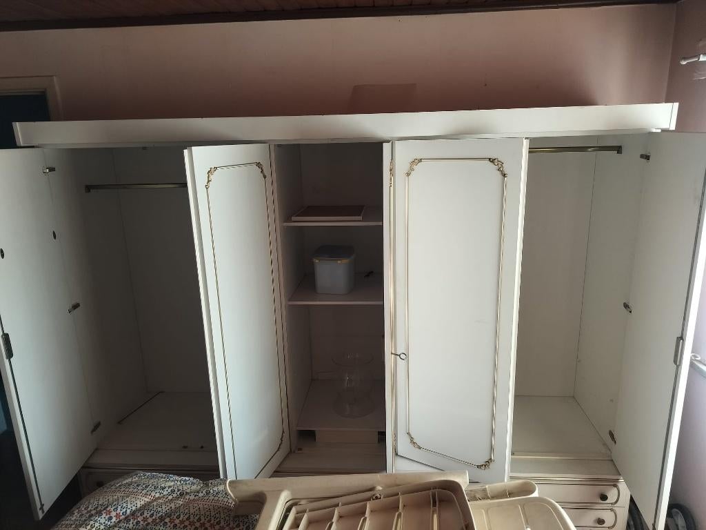 Armoire, 200 cm ou plus, Utilisé, 50 à 75 cm, 150 à 200 cm