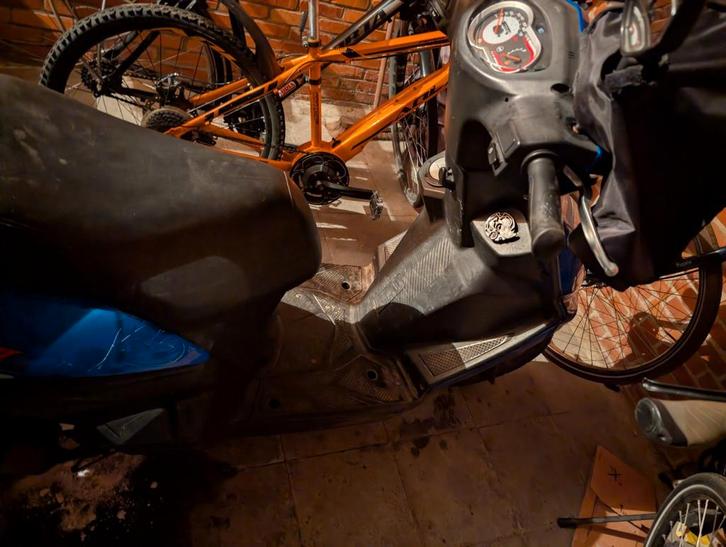 Sym Orbit 3 euro 5 injectie 4 takt voor onderdelen, Vélos & Vélomoteurs, Scooters | SYM, Utilisé, Orbit, Classe B (45 km/h), Essence