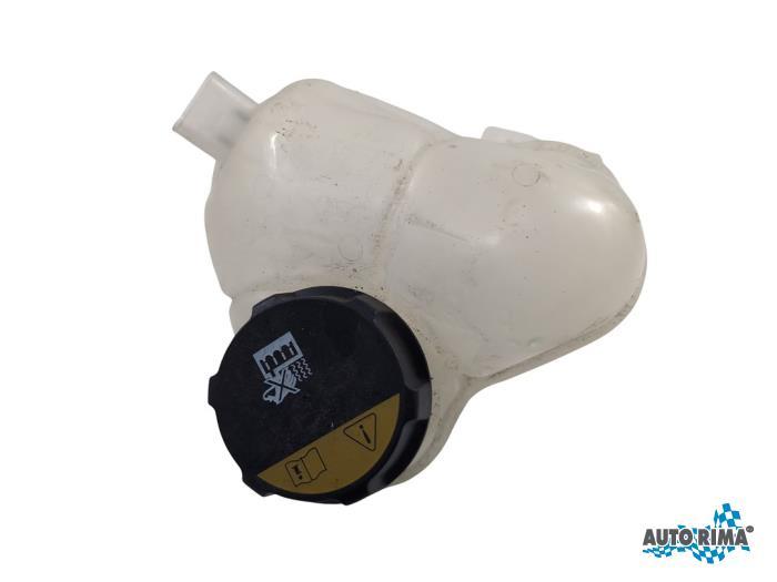 Expansievat van een Volvo XC40, Gebruikt, -, -, Ophalen of Verzenden