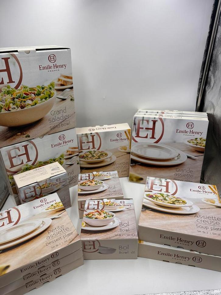 Servixe de table emile henry, Maison & Meubles, Cuisine | Vaisselle, Comme neuf, Enlèvement ou Envoi