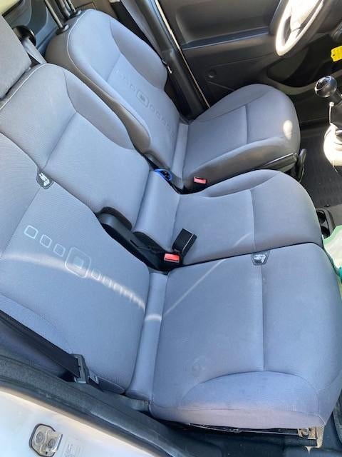 Climatiseur CITROEN BERLINGO 1.6HDI + 3 places, Autos, Camionnettes & Utilitaires, Euro 5, Entreprise, 5 portes, 55 kW